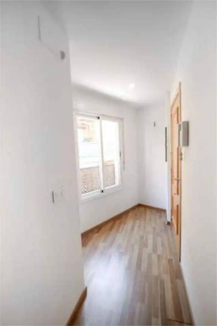 Piso en la zubia - Foto 8