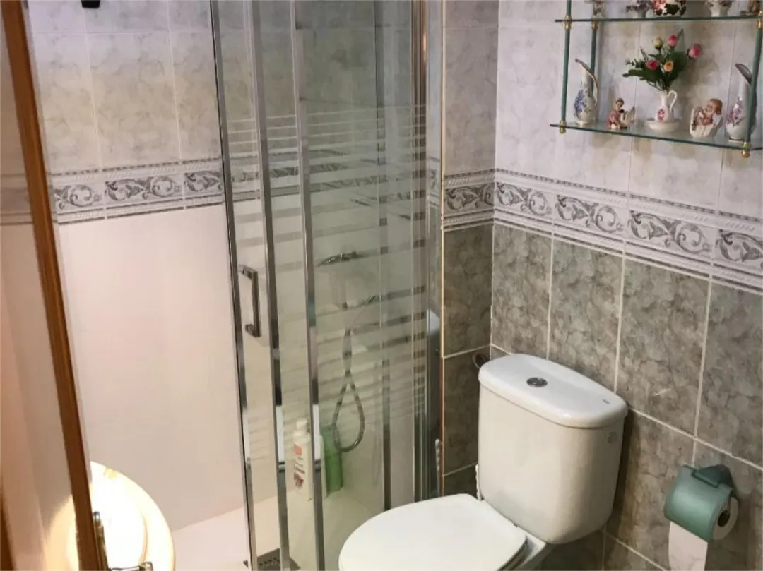 Piso en  Calle de la Reina Fabiola 22 - Foto 37