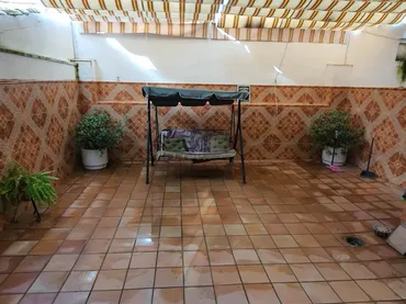 Casa adosada en  Avenida Mariana de Pineda 95 - Foto 3