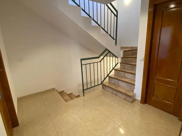 Chalet adosado en Calle de Clara Campoamor, 7, Parquelagos - Puente Nuevo, Parquelagos - Puente Nuevo - Foto 7