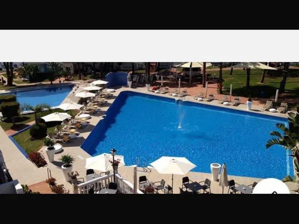 Chalet adosado en avenida Alpandeire, 1 - Foto 11