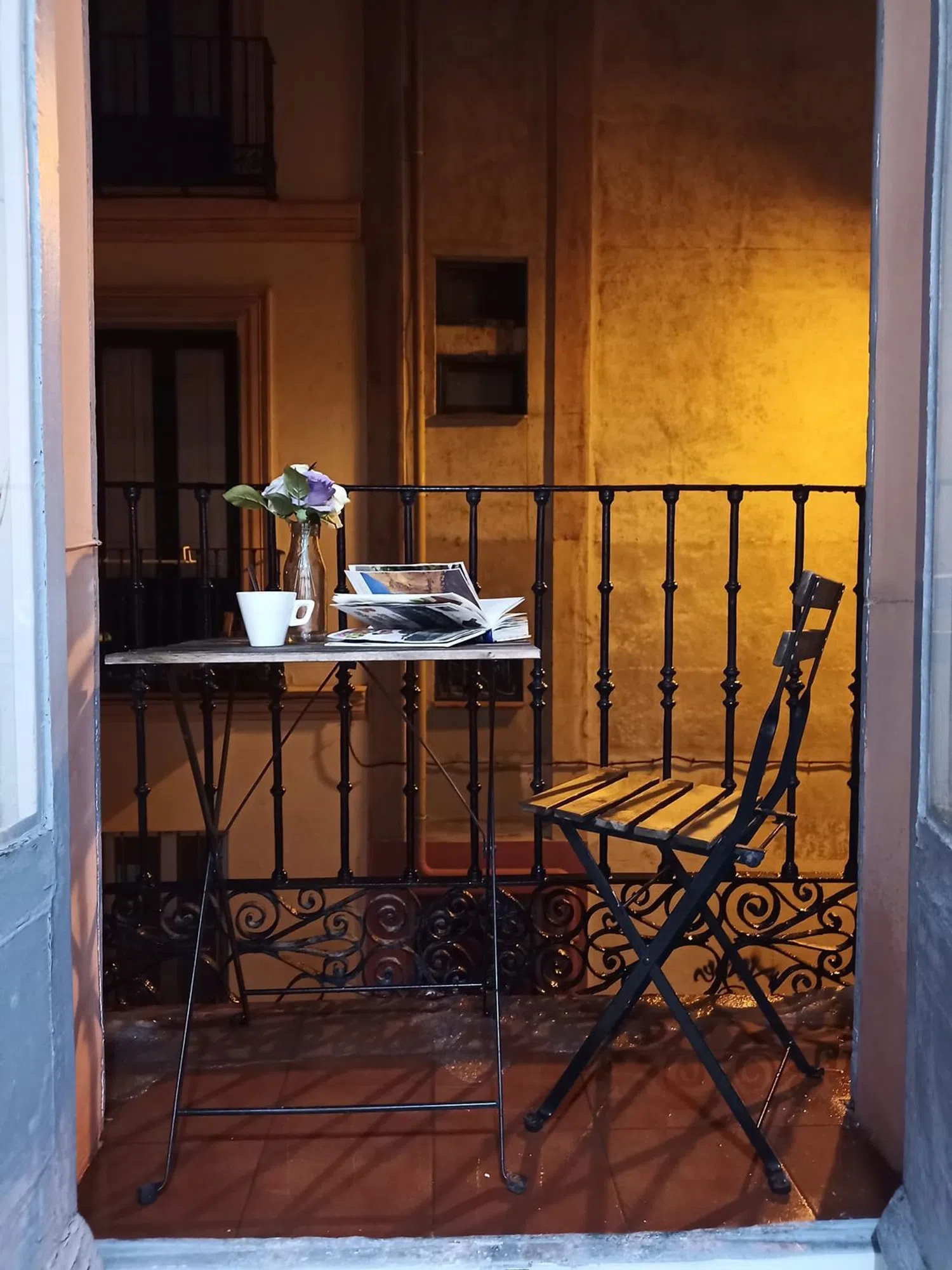 Piso en calle Reyes, 19 - Foto 1