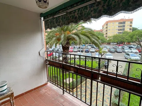Piso en Escriba Lubna, 11