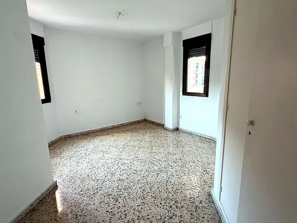 Piso en Avenida de Blasco Ibáñez, Ciutat Jardí - Foto 12