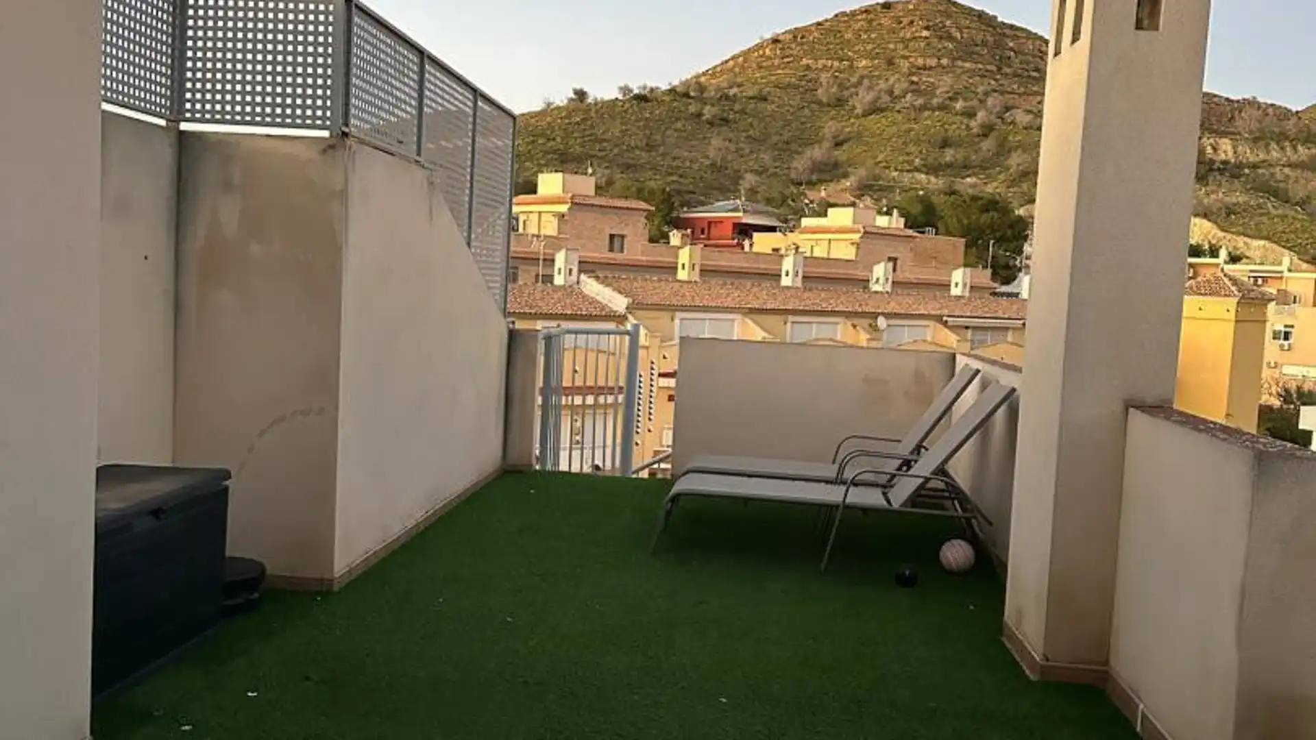 Piso en  Calle Maestro Adolfo Diaz 13 - Foto 12