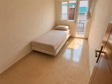 Piso en  Carrer de Méndez Núñez 36 - Foto 3