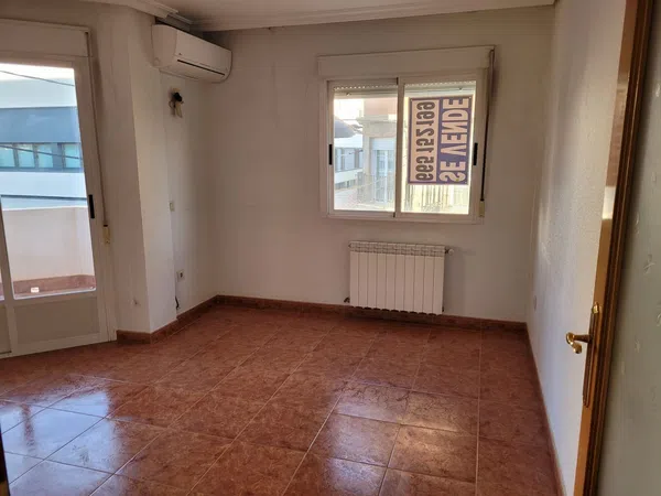 Piso en Calle José Antonio Merenciano, 12 - Foto 4