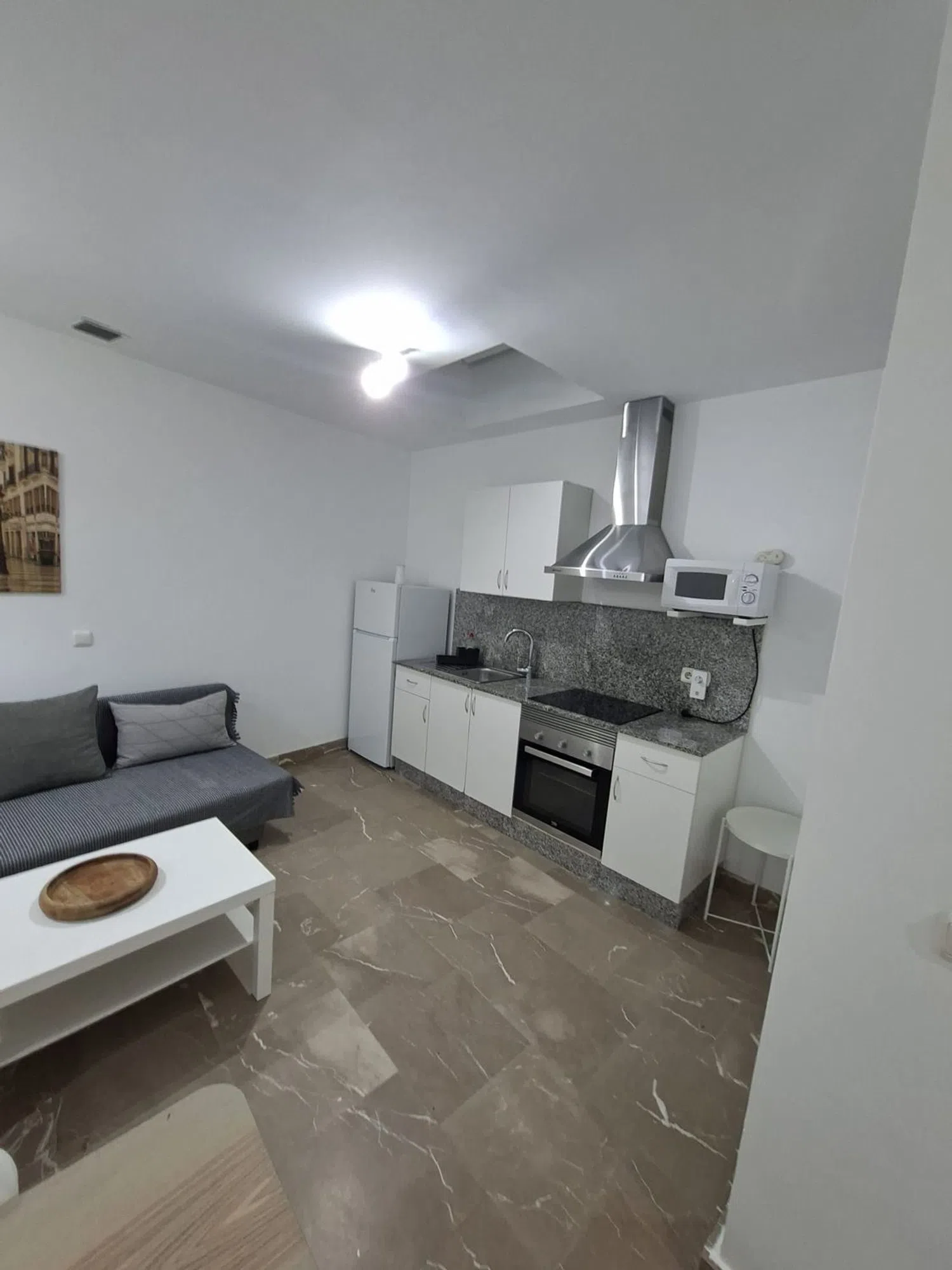 Estudio en calle Malasaña, 7 - Foto 1