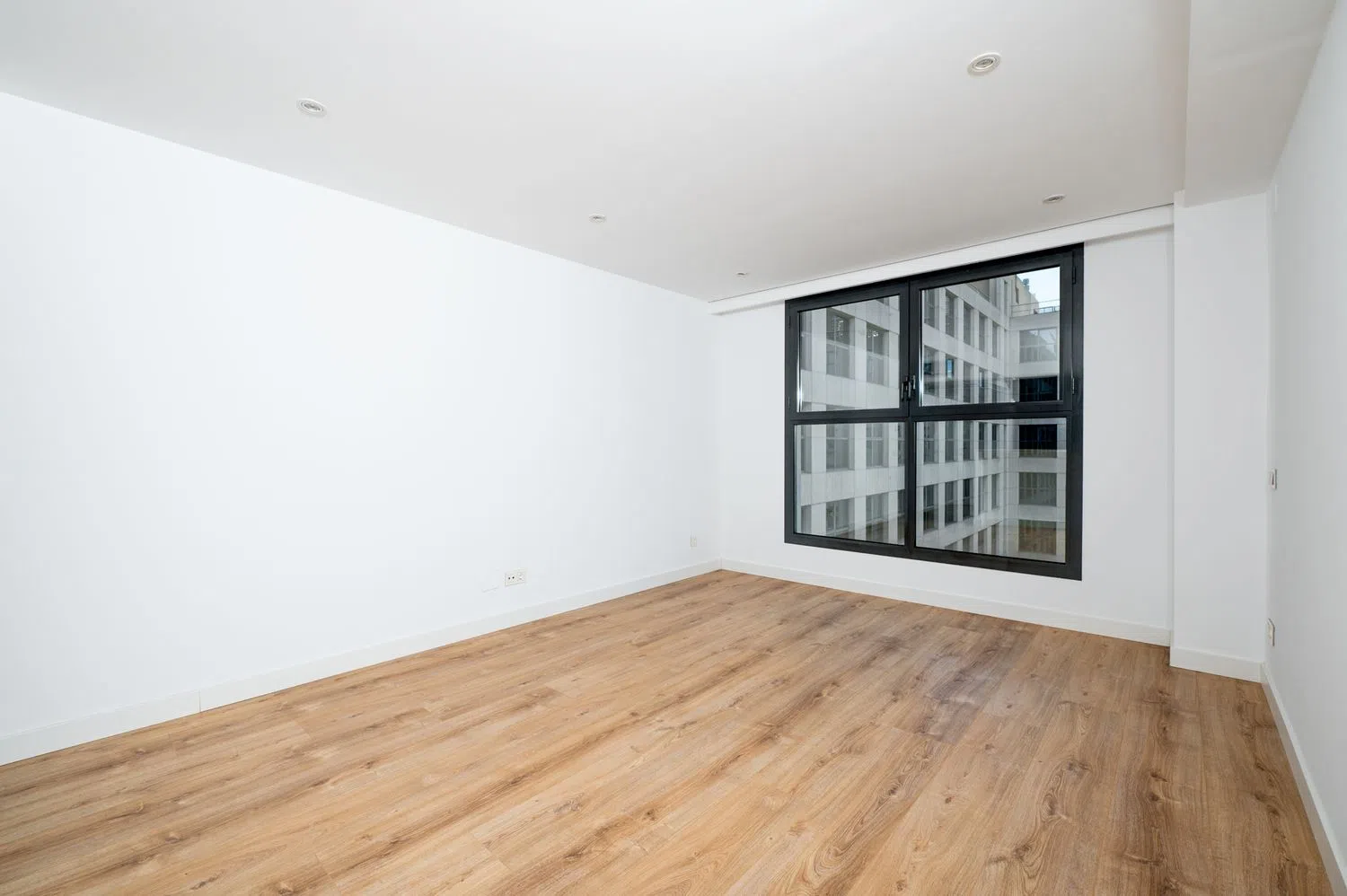 Piso en calle de San Benito - Foto 5