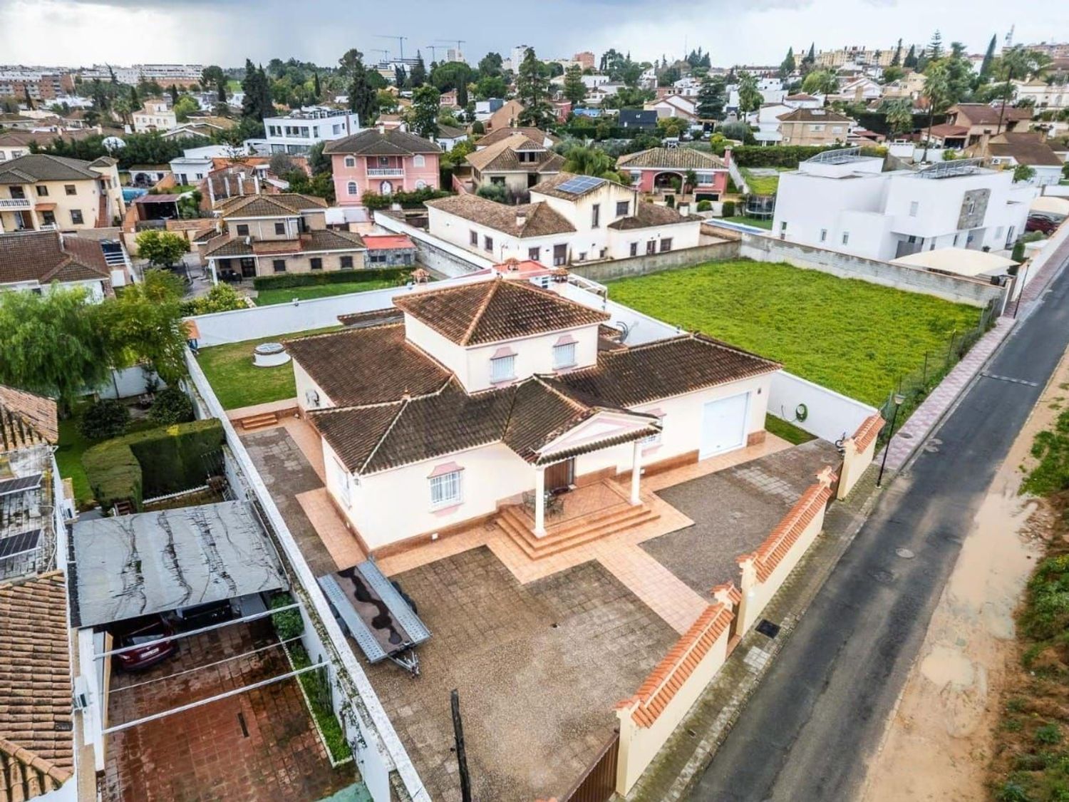Casa o chalet independiente en Calle Ruiz Gijón, 49, Las Almenas, Las Almenas - Foto 2