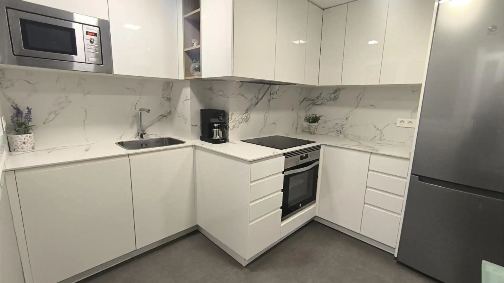 Piso en  Rúa do Conde de Torrecedeira 60 - Foto 3