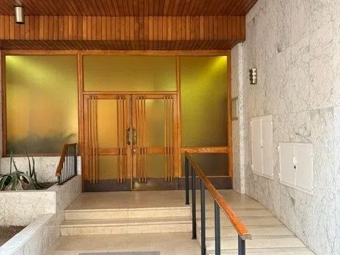 Piso en calle de Jordán, 6