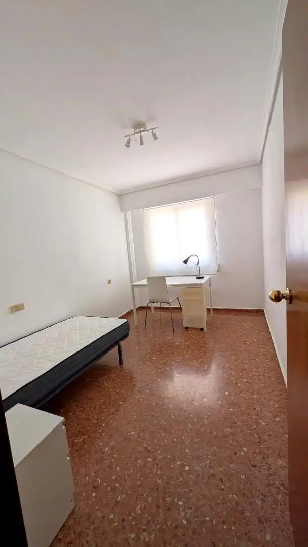Piso en  Avinguda de Maria Ros 16 - Foto 11