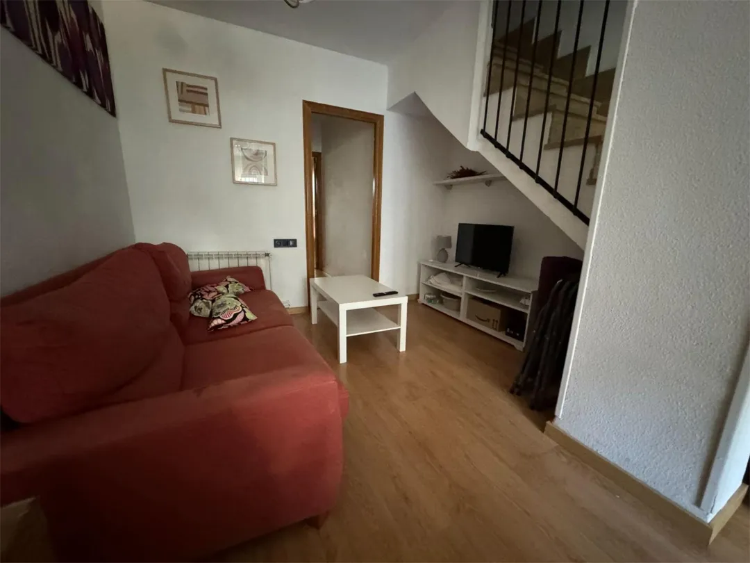 Piso en  Avenida Juan Antonio Perea 16 - Foto 2