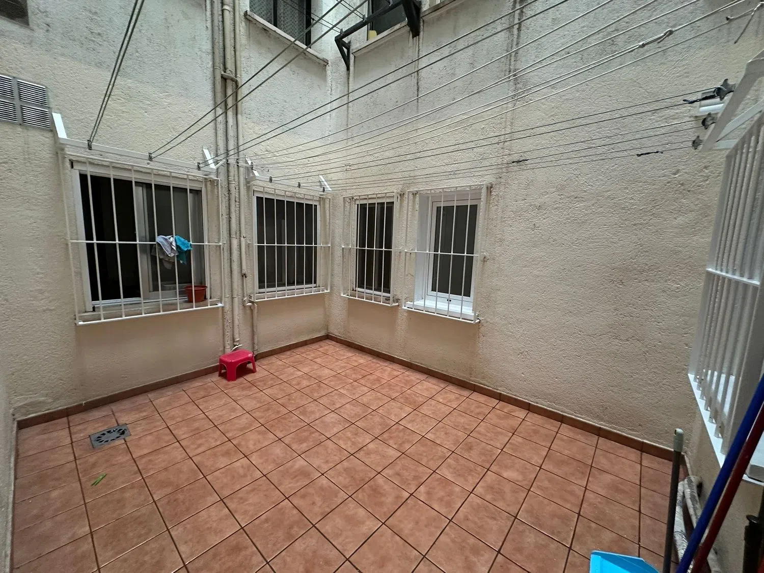 Estudio en Barrio Salvador - Foto 7