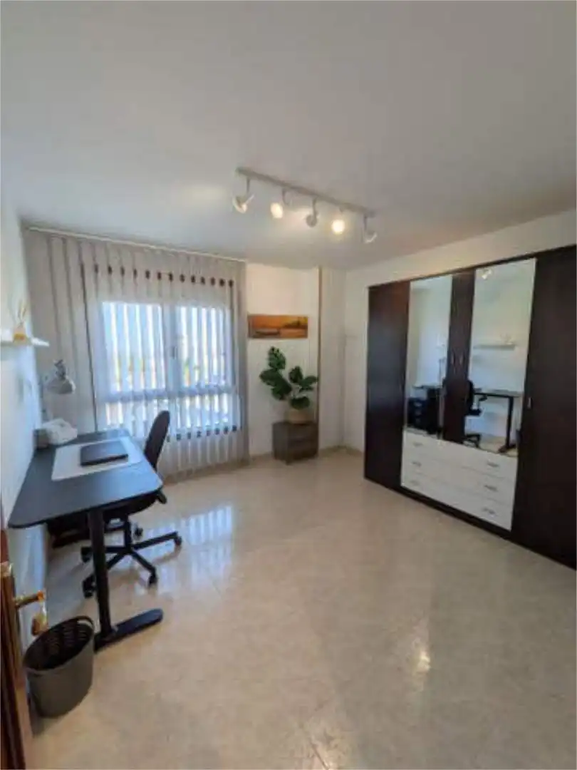 Piso en Vecindario - Foto 9