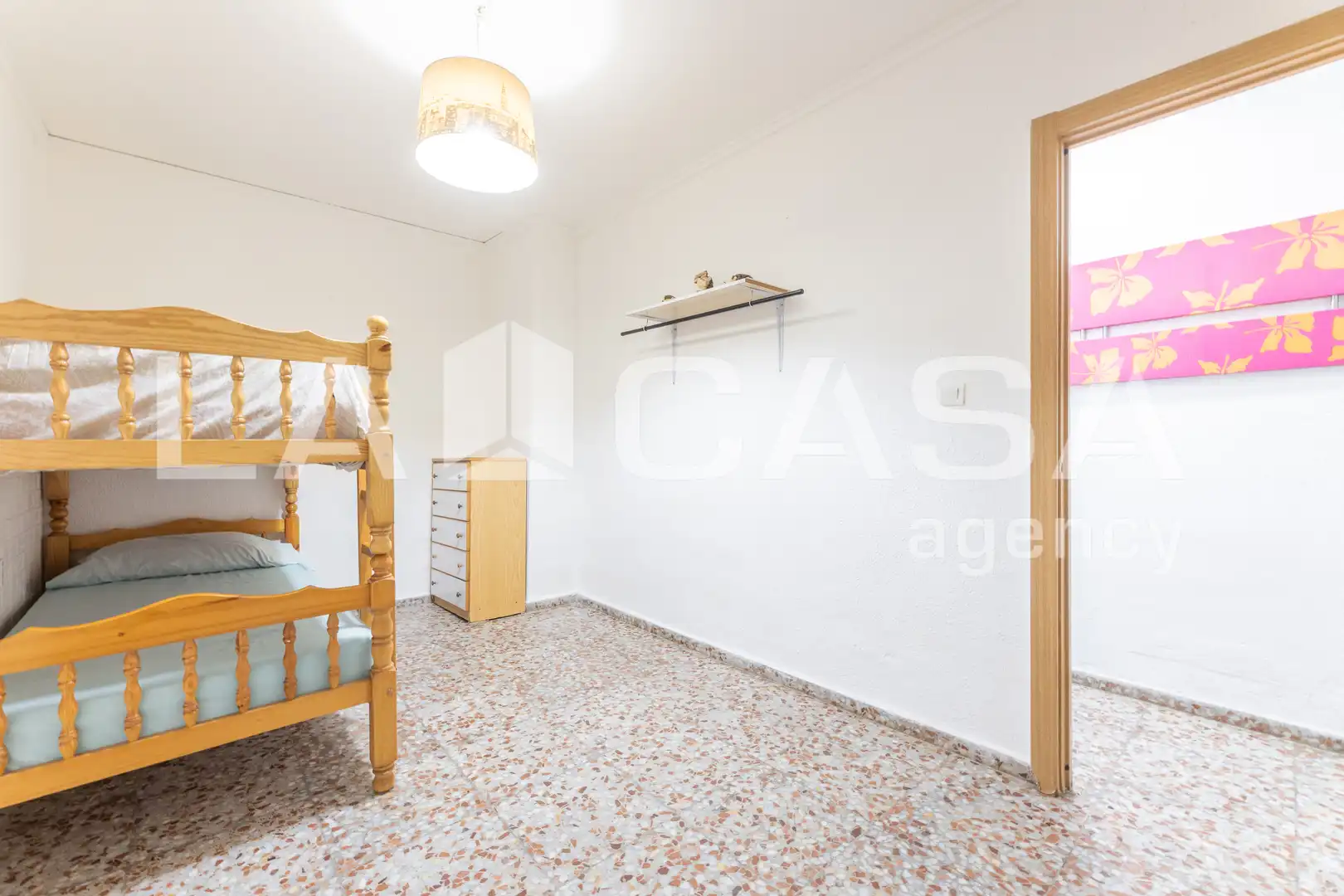Piso en  Carrer de la Vall de Laguar - Foto 14