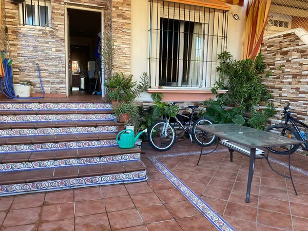 Chalet adosado en Pasaje Francisco Delicado, 35, Arco norte - Avda España, Arco norte - Avda España - Foto 3
