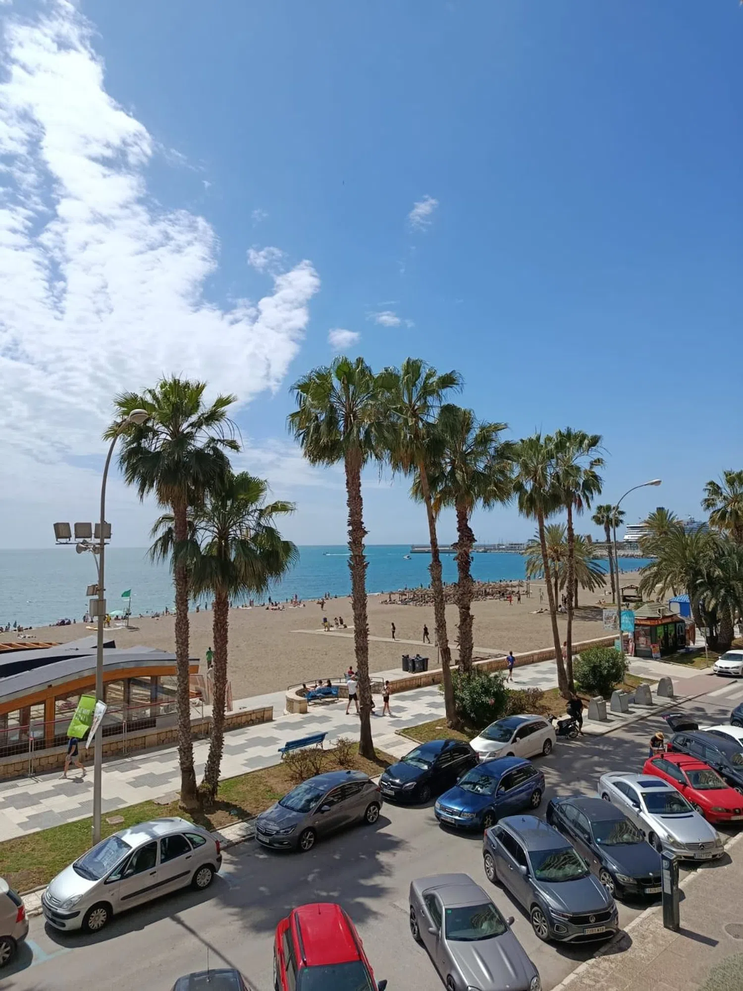 Piso en paseo Marítimo Ciudad de Melilla, 17 , 2º e - Foto 1