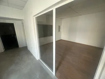 Local comercial en  Calle Aurora Boreal 22 - Foto 6