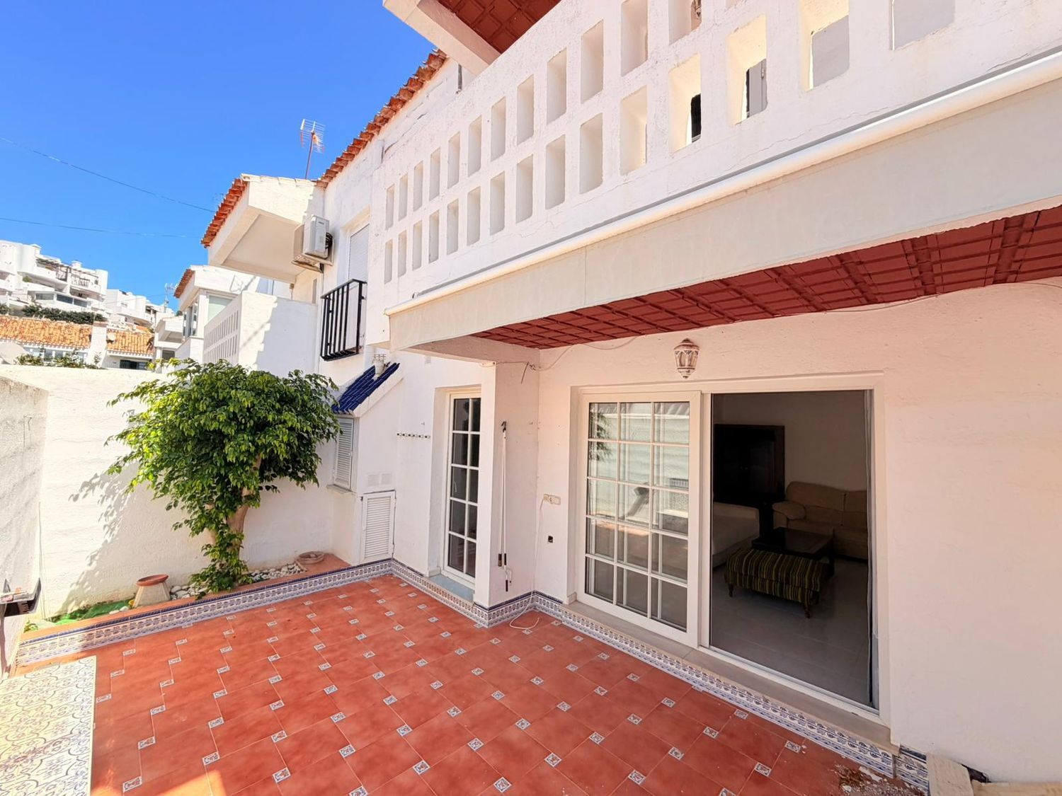 Chalet adosado en avenida de Francia, 14 - Foto 1