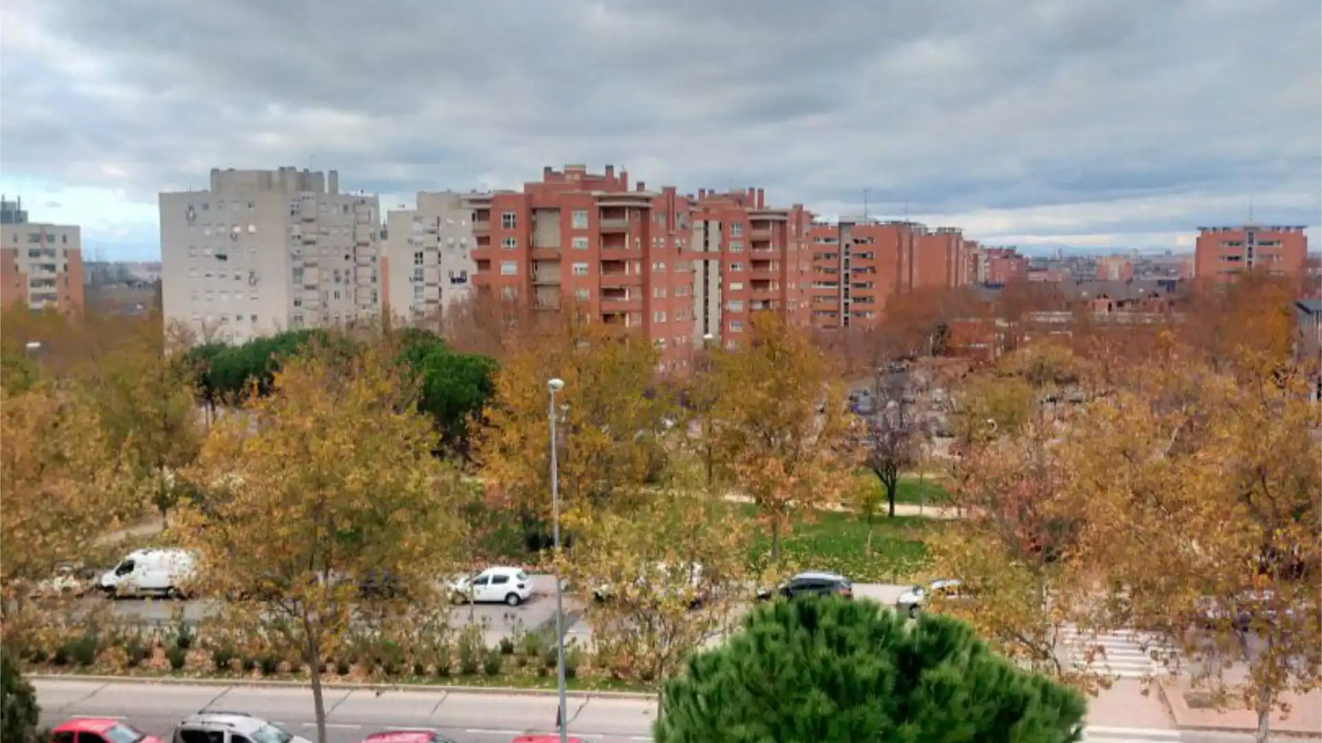 Piso en  Calle de las Trece Rosas 8 - Foto 5