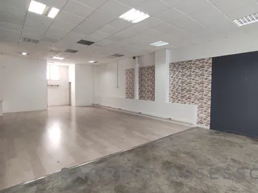 Local comercial en Mollet del Vallès - Foto 7
