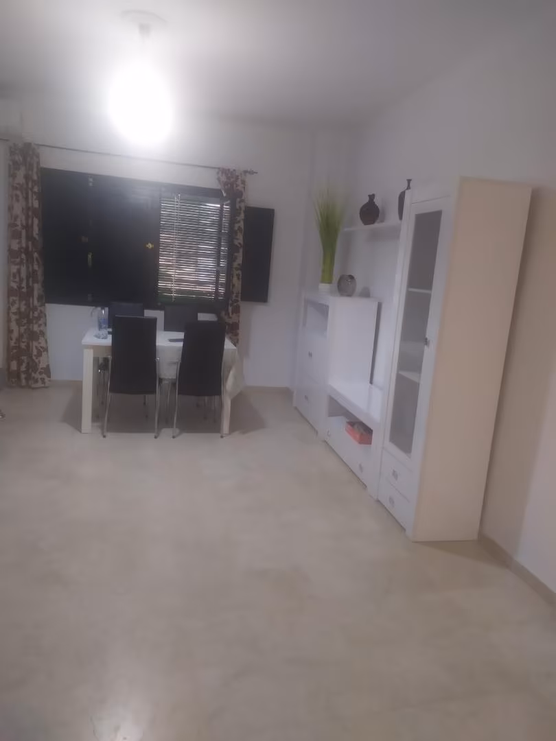 Piso en  Calle San Eloy 15