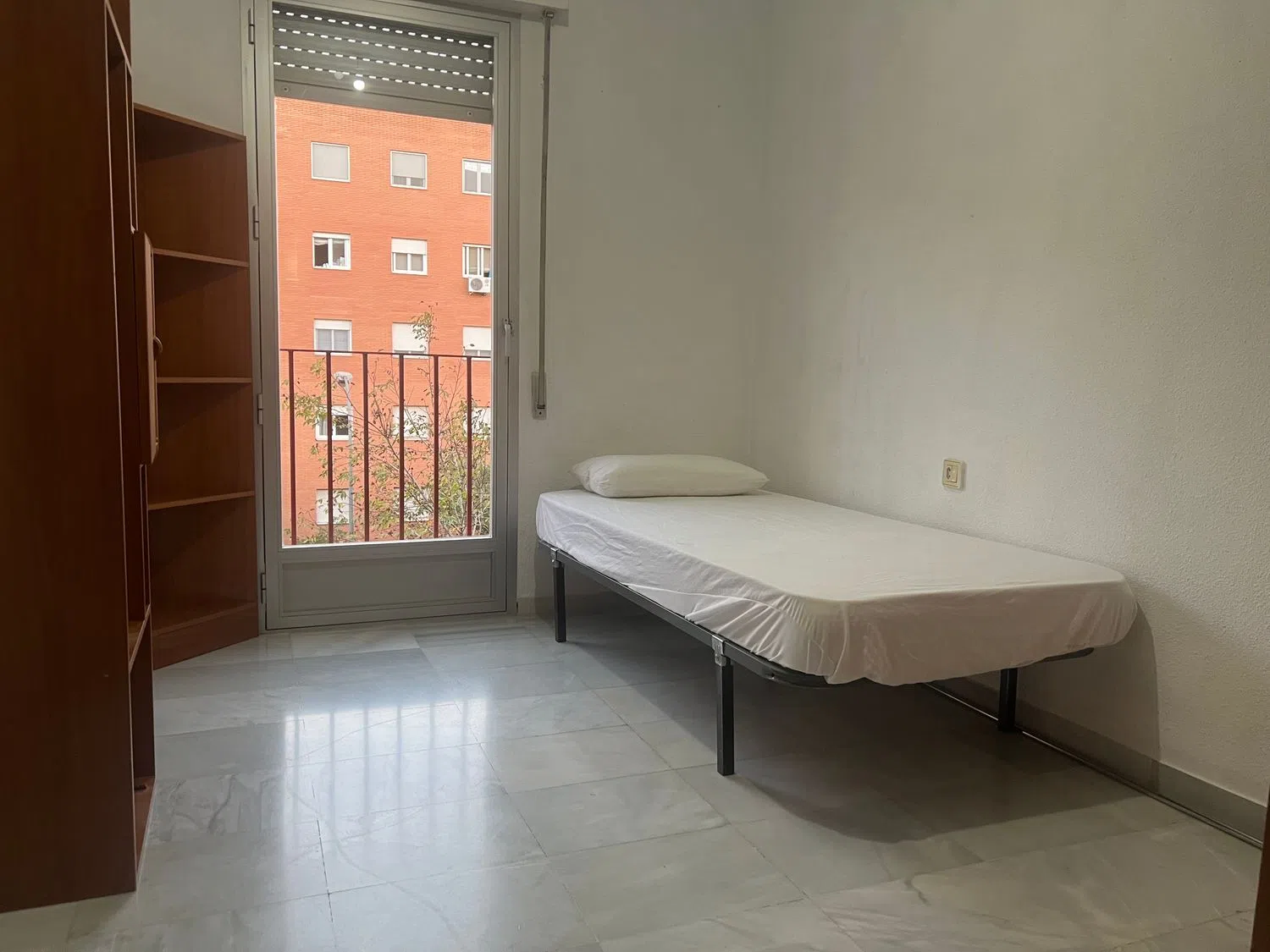 Piso en calle Gonzalo Gallas, 19 - Foto 2