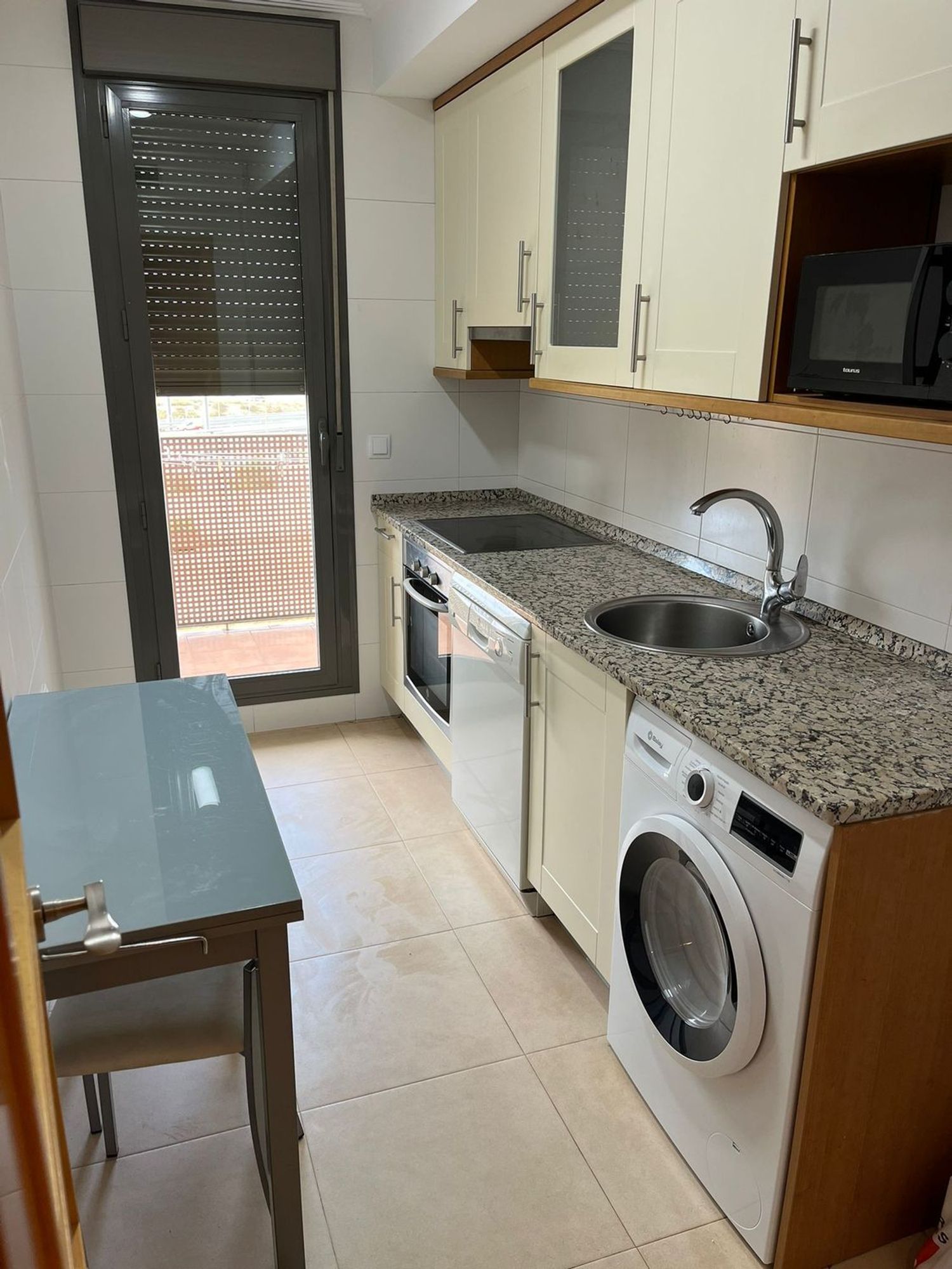 Piso en Barrio Montañana - Foto 3