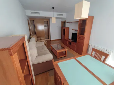 Piso en calle Agustina de Aragón, 1