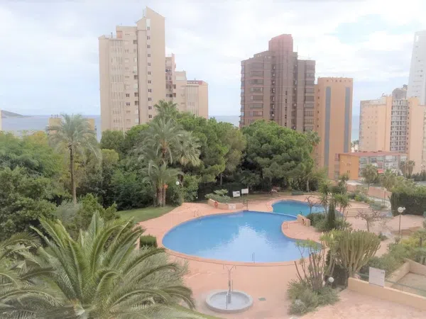 Piso en avenida Marina Baixa, 4 - Foto 2