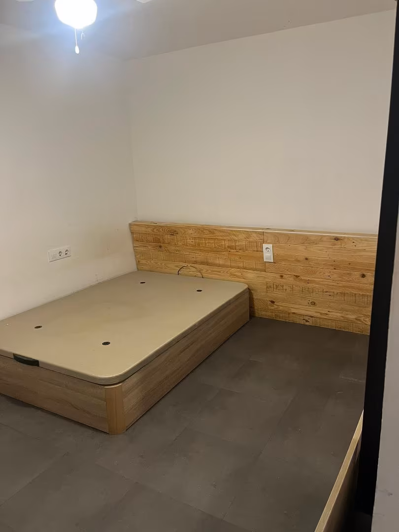 Apartamento en  Carrer del Doctor Trueta 10 - Foto 3