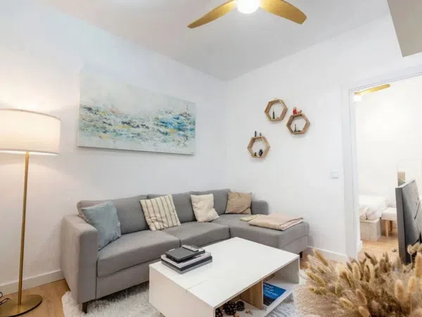 Piso en calle de las Virtudes, 21