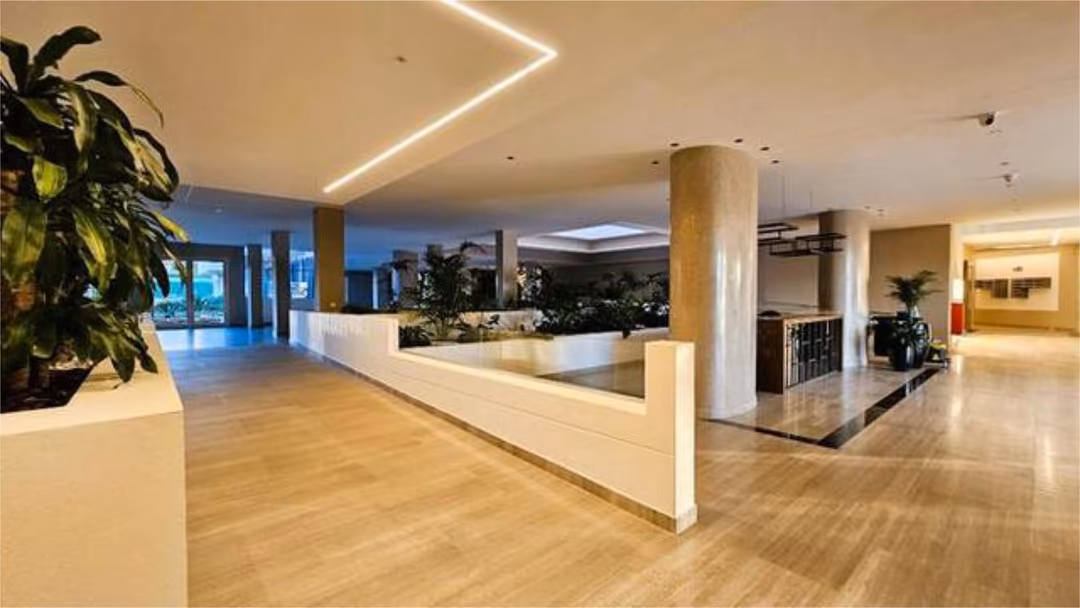 Piso en Nueva Andalucía - Foto 6