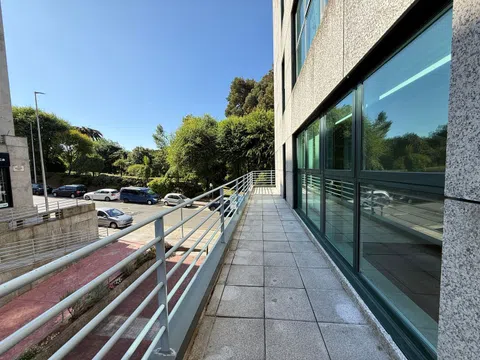 Piso en calle de Isidro Parga Pondal, 1