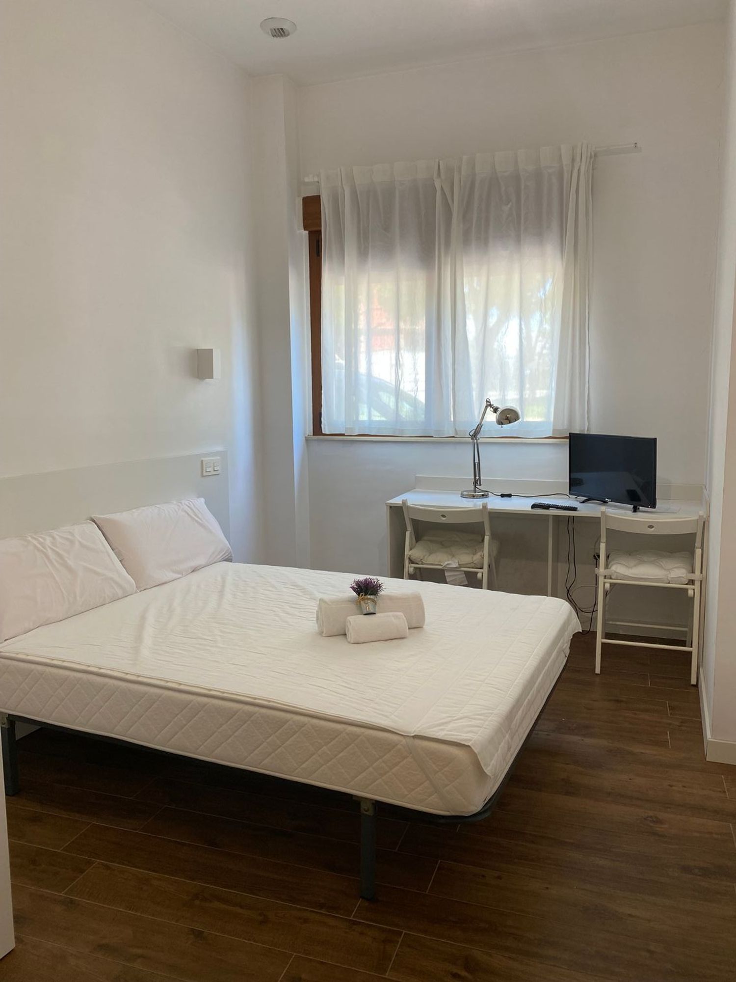 Estudio en plaza Poniente, 30