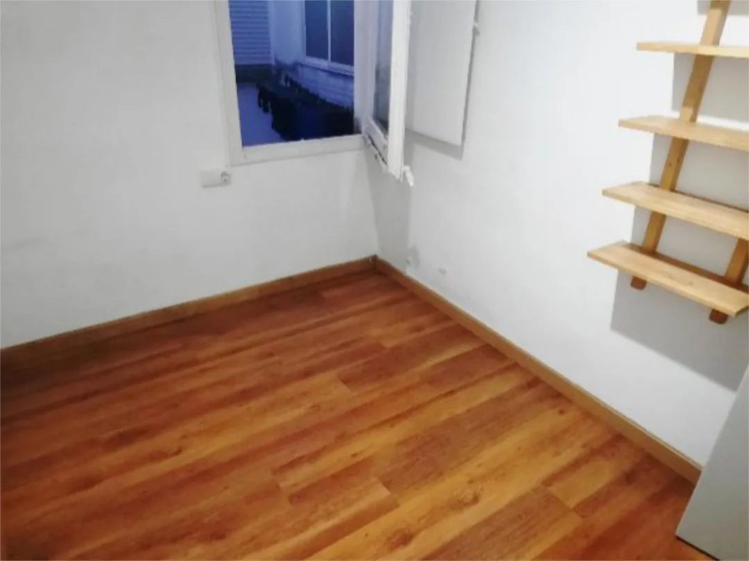 Piso en  Carrer de Josep Sangenís 46 - Foto 27