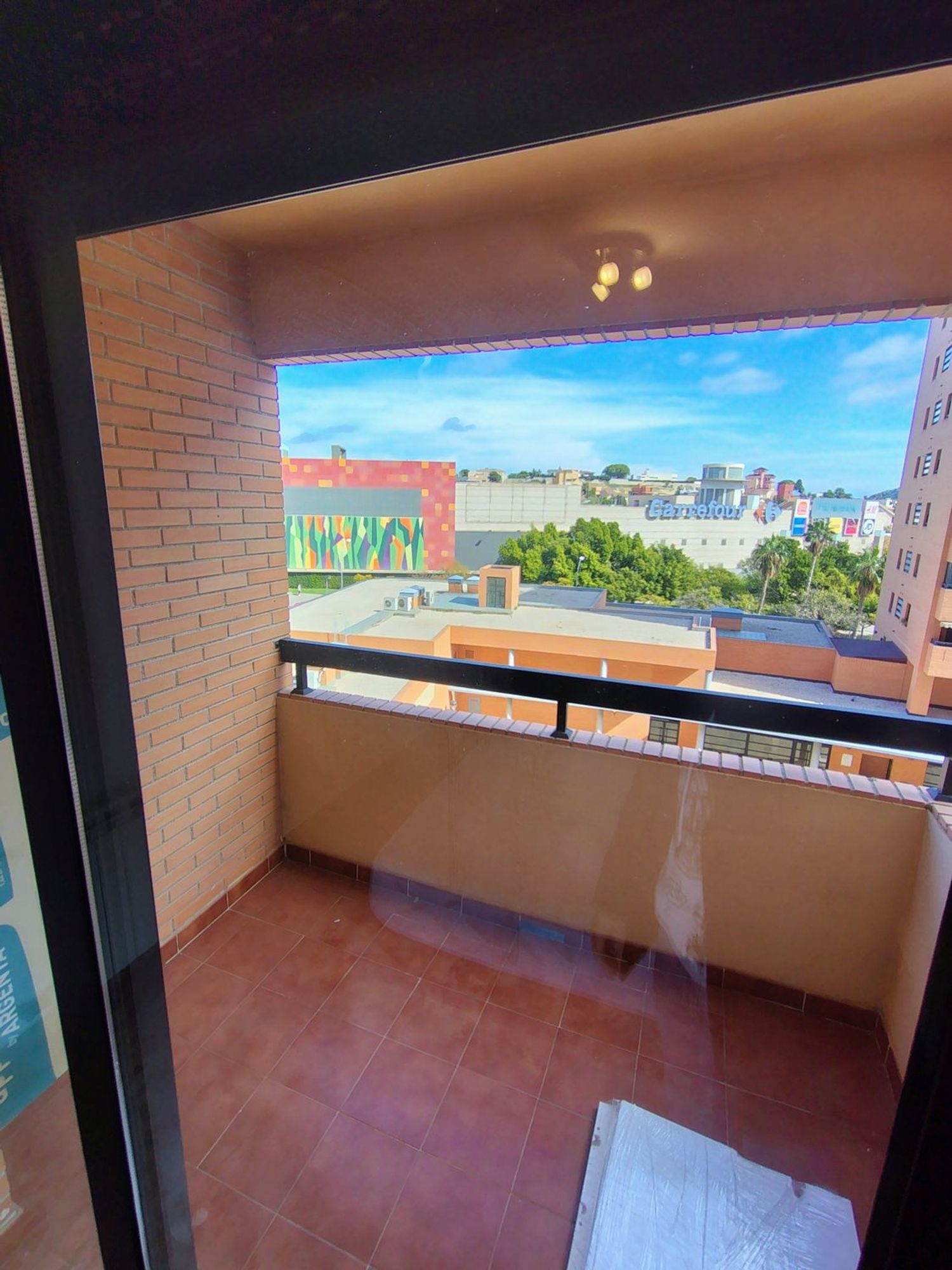 Piso en Avenida Pintor Xavier Soler - Foto 42