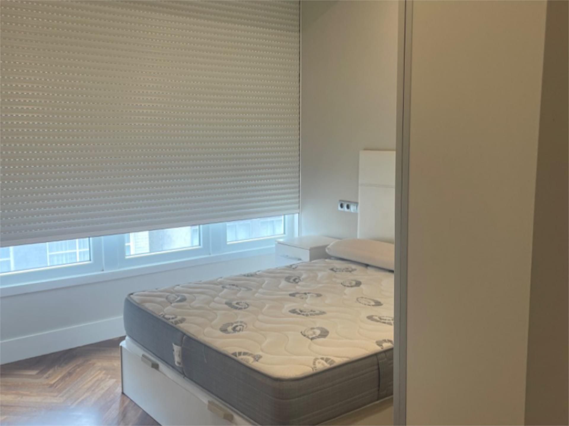 Piso en  Rúa Rosalía de Castro 13 - Foto 5