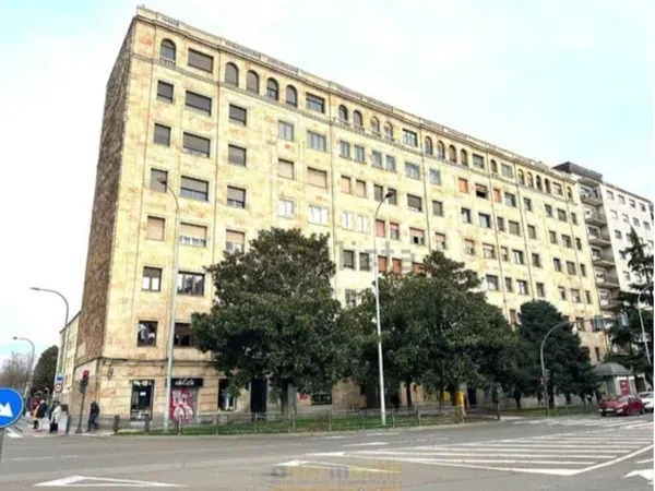 Piso en paseo de San Vicente, 12 - Foto 1