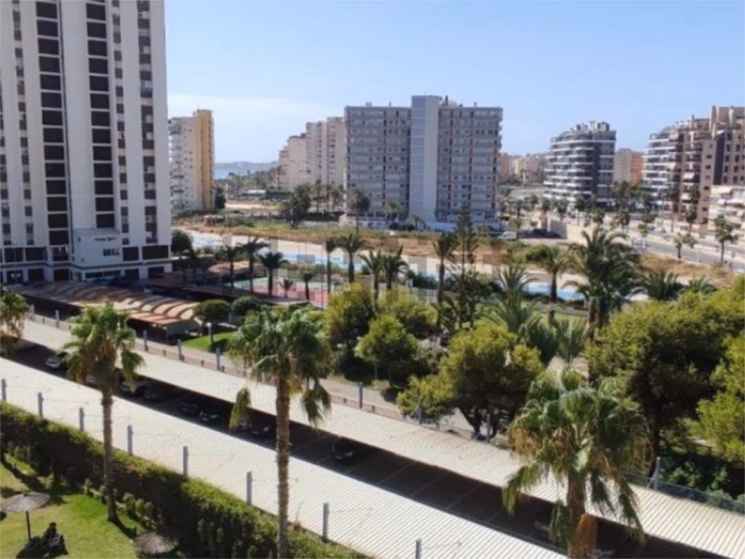 Piso en  Avinguda de la Costa Blanca 155 - Foto 2