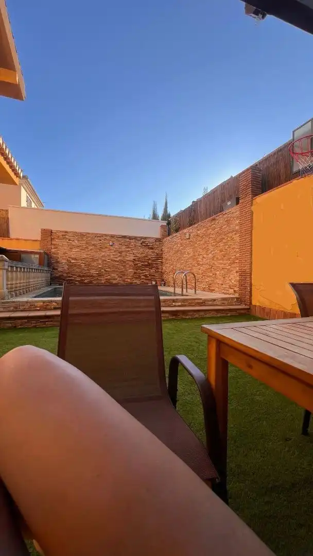 Chalet en  Calle Trevenque 1 - Foto 11
