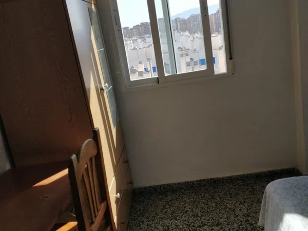 Alquiler de piso en Calle Góngora, 28 - Foto 8