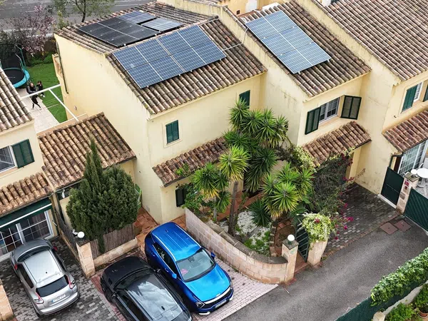 Chalet adosado en avenida de Cas Saboners, 45 - Foto 1