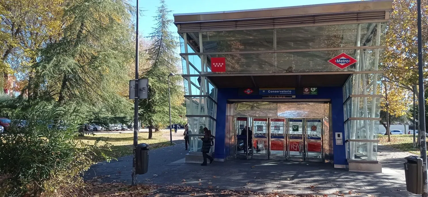 Chalet adosado en Sector 3 - Foto 15