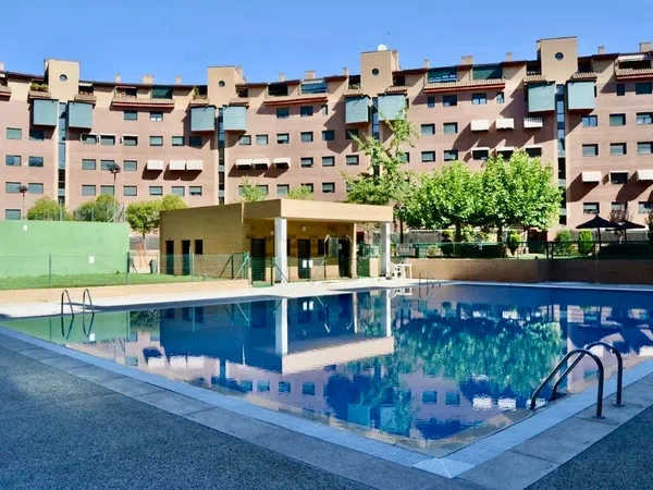 Dúplex en calle Copenhague, 3