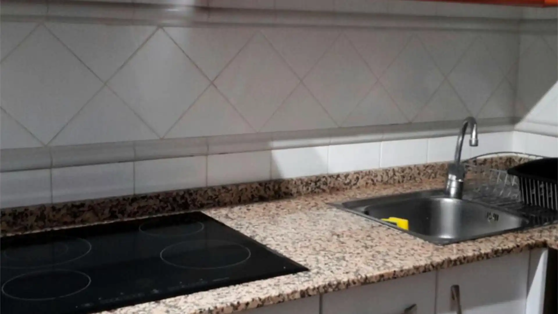 Casa adosada en  Carrer del Ressol 5 - Foto 5