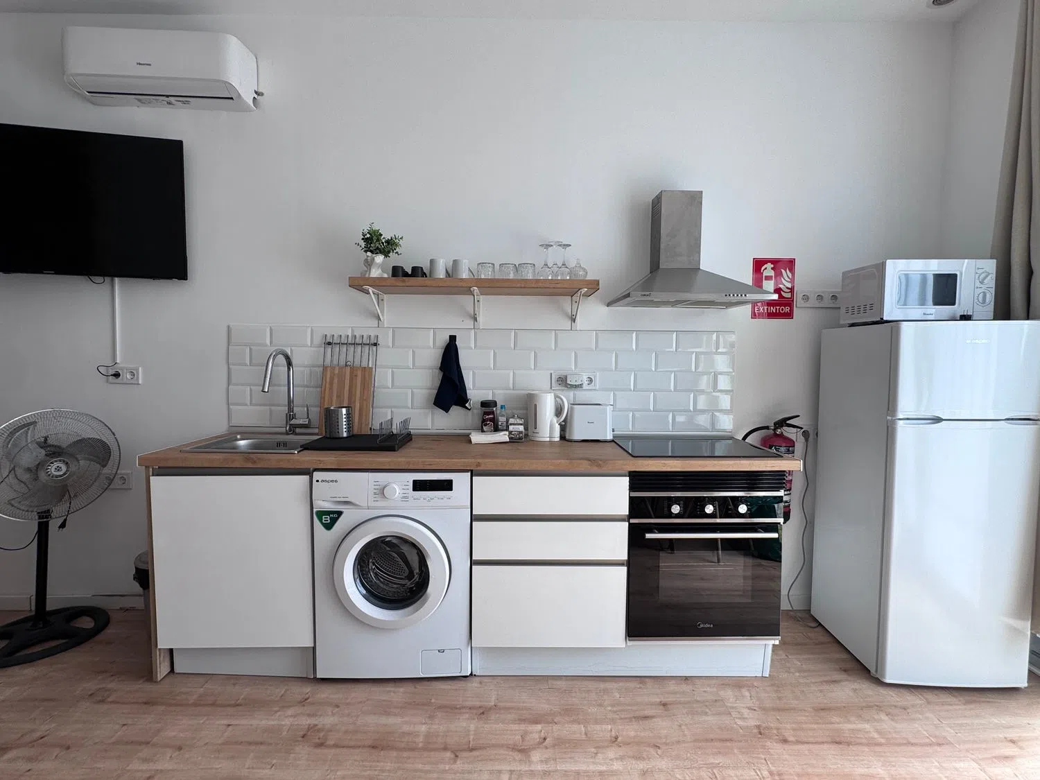 Estudio en calle de Sant Rafael, 27 - Foto 3