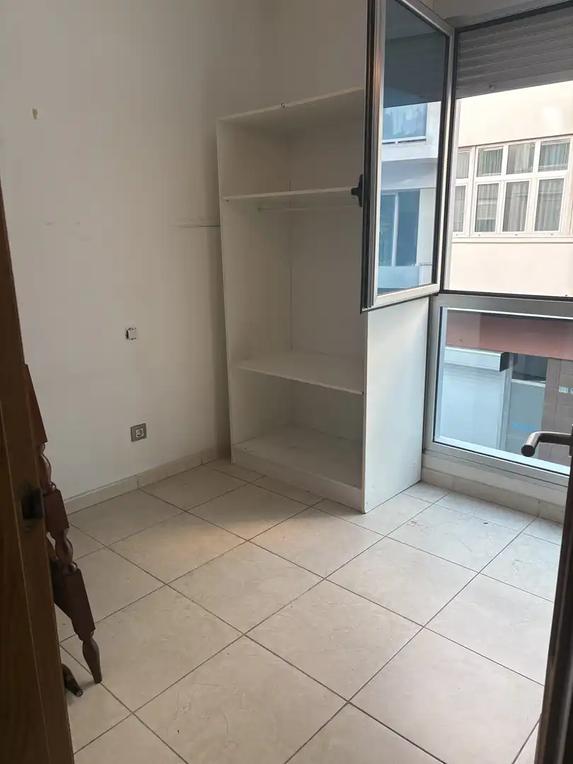 Piso en  Calle Molino de Viento 81 - Foto 5
